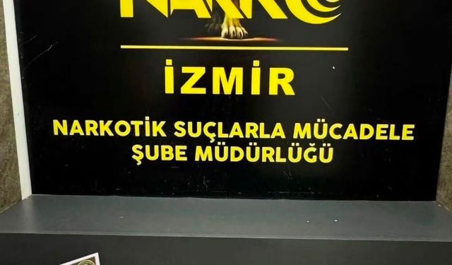 İzmir Havalimanı'nda Narkotik Operasyonu: Midesinden 490 Gram Metamfetamin Çıktı
