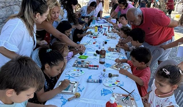 Yuvamız Çeşme Yaz Atölyeleri mahalle mahalle çocuklarla buluşuyor