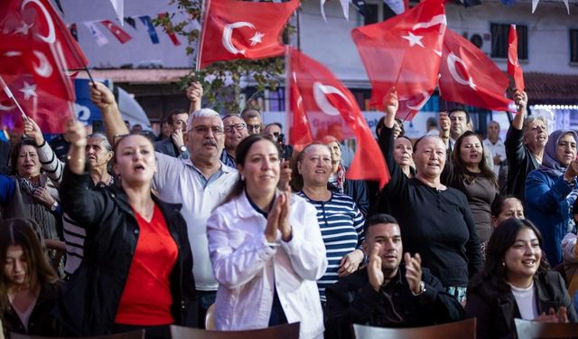 30 Ağustos coşkusu İzmir’in dört yanını saracak