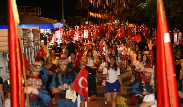 EFES SELÇUK’TA ZAFER BAYRAMI, FENER ALAYI VE ELİZ BAND KONSERİ İLE KUTLANACAK