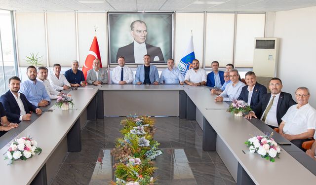 CHP İZMİR İL YÖNETİMİNDEN BALÇOVA VE NARLIDERE BELEDİYE BAŞKANLARINA DESTEK ZİYARETİ