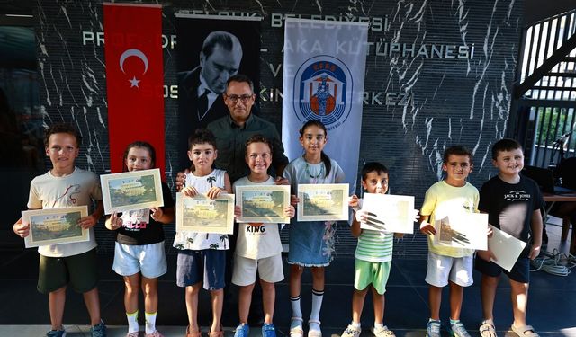 EFES SELÇUKLU ÇOCUKLAR YAZ OKULUNDA TEKNOLOJİNİN DİLİNİ ÖĞRENDİ