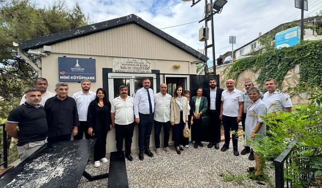 GÜMRÜKÇÜ’DEN KARABAĞLAR’DA MUHTAR ÇIKARMASI: SORUNLARIN ÇÖZÜMÜNDE İLK ADRES MUHTARLARIMIZDIR