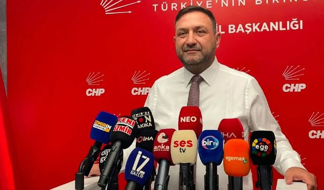 GÜMRÜKÇÜ’DEN İZMİR’E KILIÇDAROĞLU TEŞEKKÜRÜ İZMİR KILIÇDAROĞLU’NU YİNE BAĞRINA BASTI