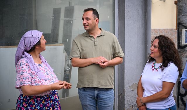 Başkan Eşki Yeşilova’da vatandaşla buluştu