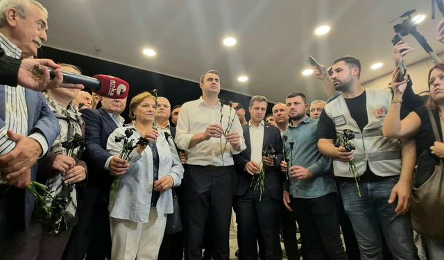 BAŞKAN GÜÇ 9 EYLÜL’DEN DUYURDU: “CEMİL TUGAY İSTİFA EDENE KADAR EYLEMLER SÜRECEK”