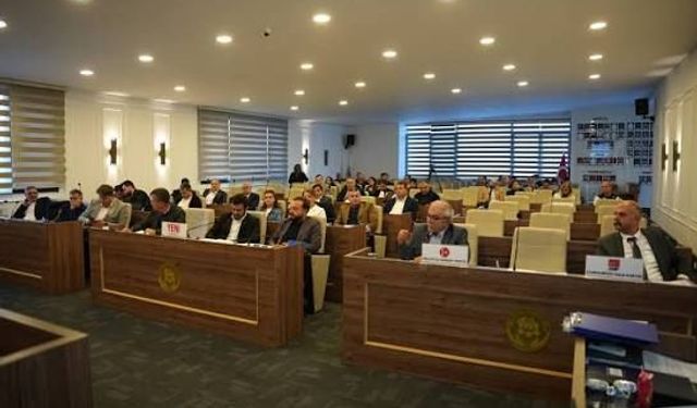 KEMALPAŞA BELEDİYESİ’NİN 2027 YILI MALİ BÜTÇESİ KABUL EDİLDİ