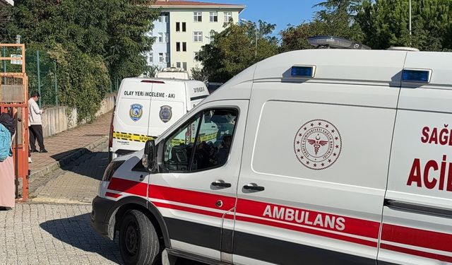 BAŞAKŞEHİR’DE ORTAOKULDA OLAY: 1 ÖĞRENCİ HAYATINI KAYBETTİ, 7 ÖĞRENCİNİN TEDAVİSİ SÜRÜYOR