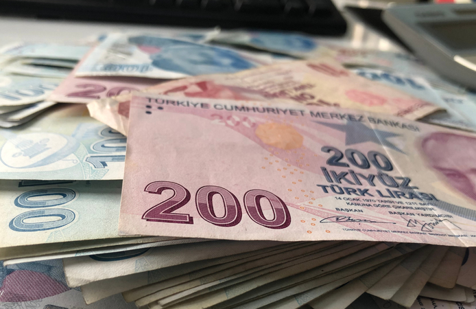 TEMMUZDA EMEKLİ MAAŞLARINA ZAM BEKLENTİSİ ARTIYOR
