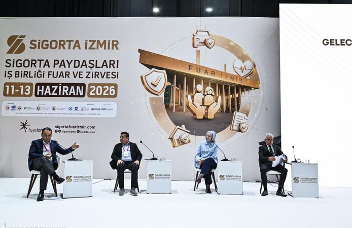 Sigorta İzmir’de geleceğin riskleri ve fırsatları masaya yatırıldı