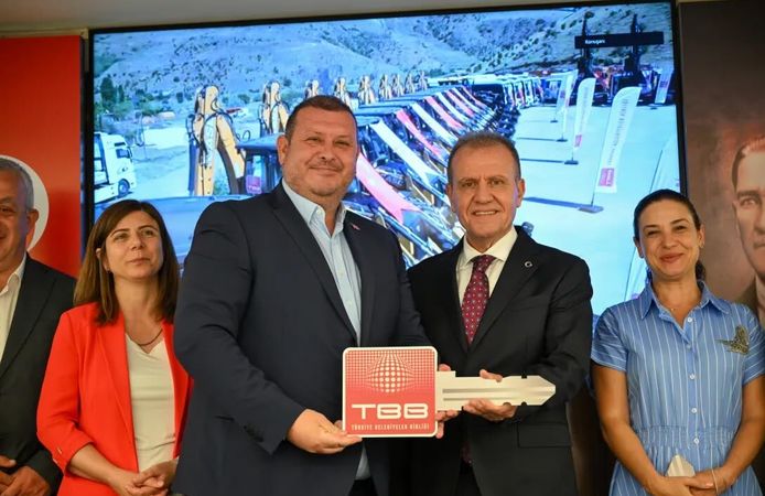 Ranta Değil Halka; Menderes Belediyesi’ne Bir Araç Daha