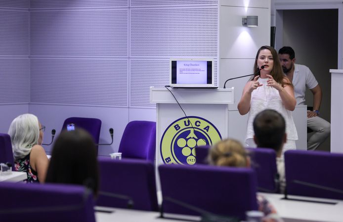 Buca Belediyesi’nden çocukların okul hayatına ışık tutan seminer
