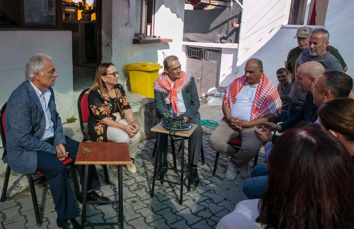 İzmir Büyükşehir Belediyesi’nden Bardacık Üreticisine Can Suyu