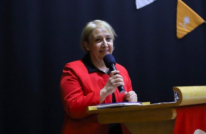 AK Parti Menderes Danışma Meclisi’nde Toplandı