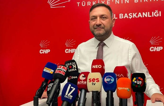 GÜMRÜKÇÜ’DEN İZMİR’E KILIÇDAROĞLU TEŞEKKÜRÜ İZMİR KILIÇDAROĞLU’NU YİNE BAĞRINA BASTI