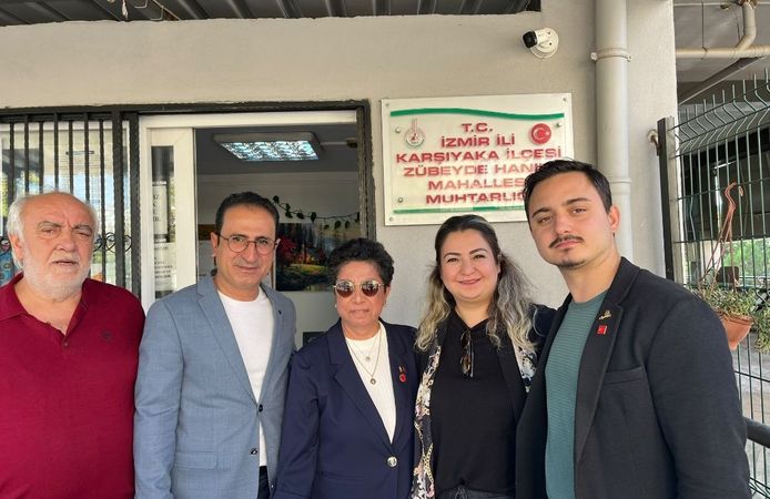 CHP KARŞIYAKA’DAN MUHTARLARA ANLAMLI ZİYARET