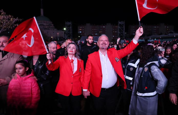 Menemen'de on binler, Cumhuriyet coşkusuyla buluştu