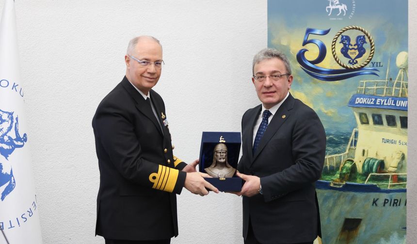 DENİZ BİLİMLERİ VE TEKNOLOJİSİ ENSTİTÜSÜ 50. YILINI KUTLADI