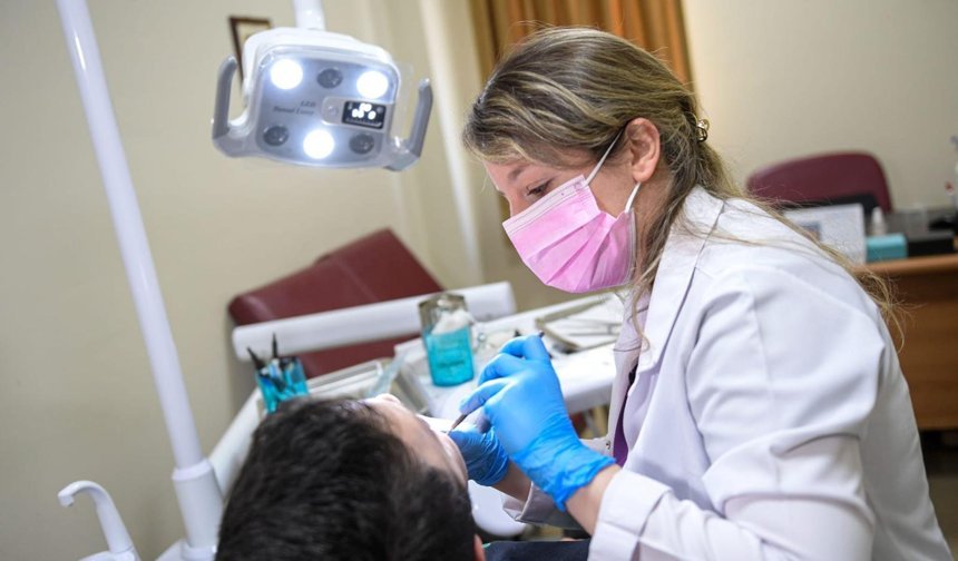 Doğdukları hastanede şifa dağıtıyorlar