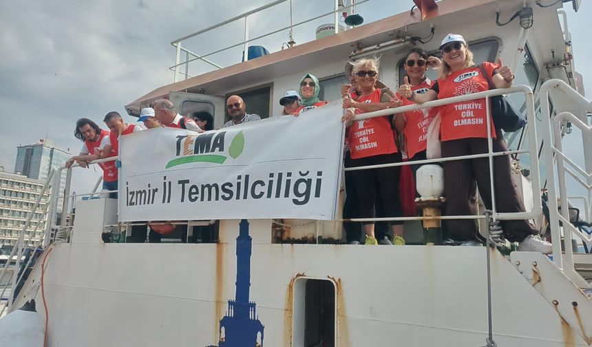 Dünya Çevre Günü’nde Körfez temizliğine gönüllü destek