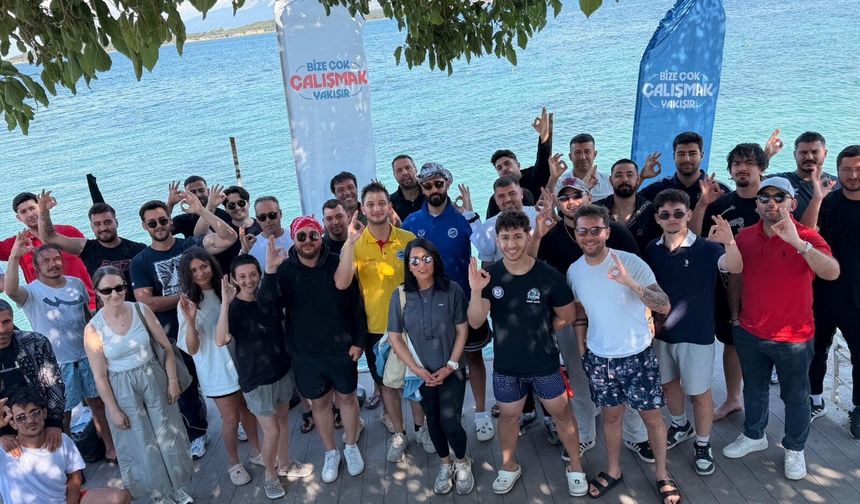 İzmir sahillerinde hayat nöbeti