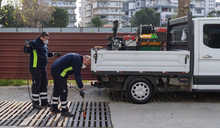 İzmir’de sivrisineğe karşı dev mücadele