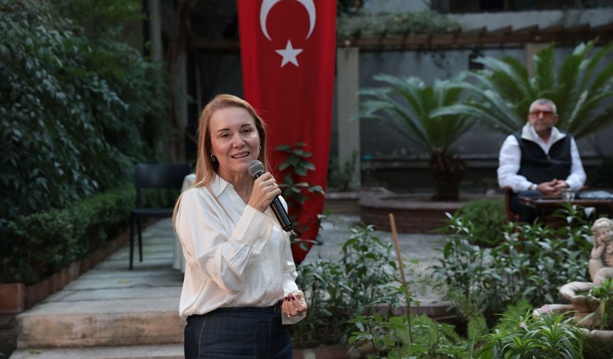 Kültürel Miras Söyleşileri’nde İzmir’in sembol lezzetleri ve Kemeraltı ele alındı