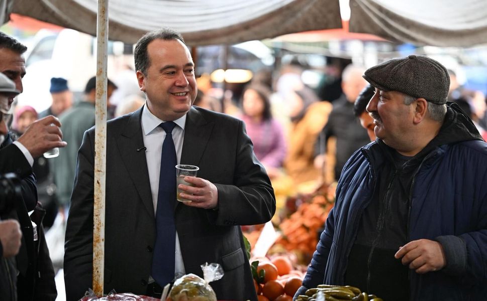 Başkan Dutlulu Pazarcı Esnafıyla Bir Araya Geldi