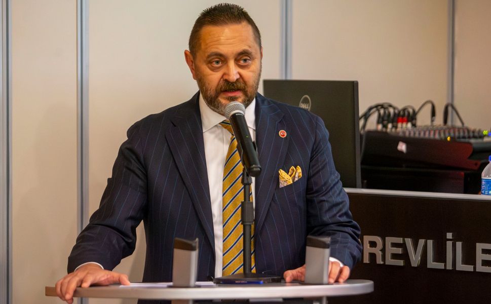 Hasan Ünal’dan Cemil Tugay’a Çifte Standart ve Mavişehir Opera Binası Tepkisi