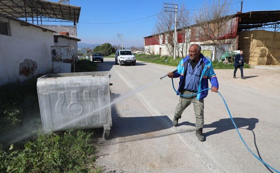 Menderes’te Ot İlaçlamaları Başladı