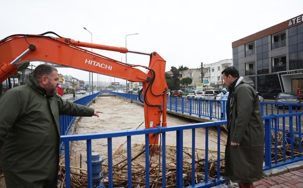 İzmir, 6 günde şubat ayı ortalamasını aştı