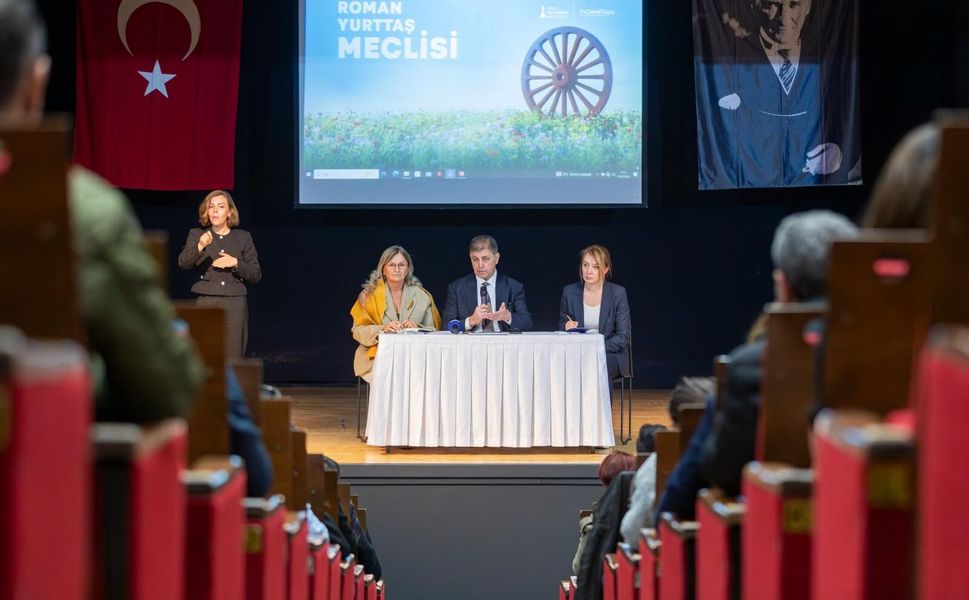 İzmir’de Roman Yurttaş Meclisi kuruldu