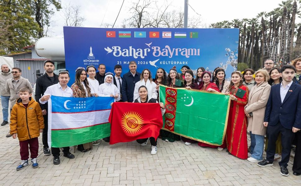 Bahar Bayramı İzmir’e çok yakıştı