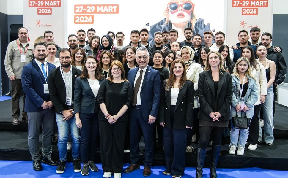 Görme sağlığının geleceği İzmir’de konuşuldu