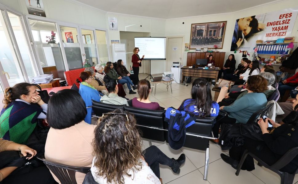 İZMİR BÜYÜKŞEHİR BELEDİYESİ’NDEN KADINLARA SAĞLIK EĞİTİMİ