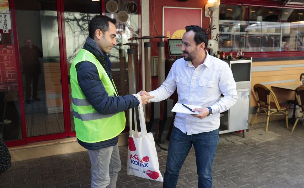 Konak’ta sıfır atık için esnafla iş birliği