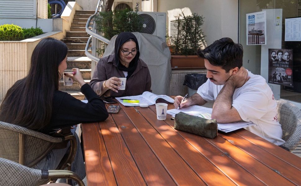 İzmir’in kütüphaneleri gençlere “iyi geldi”