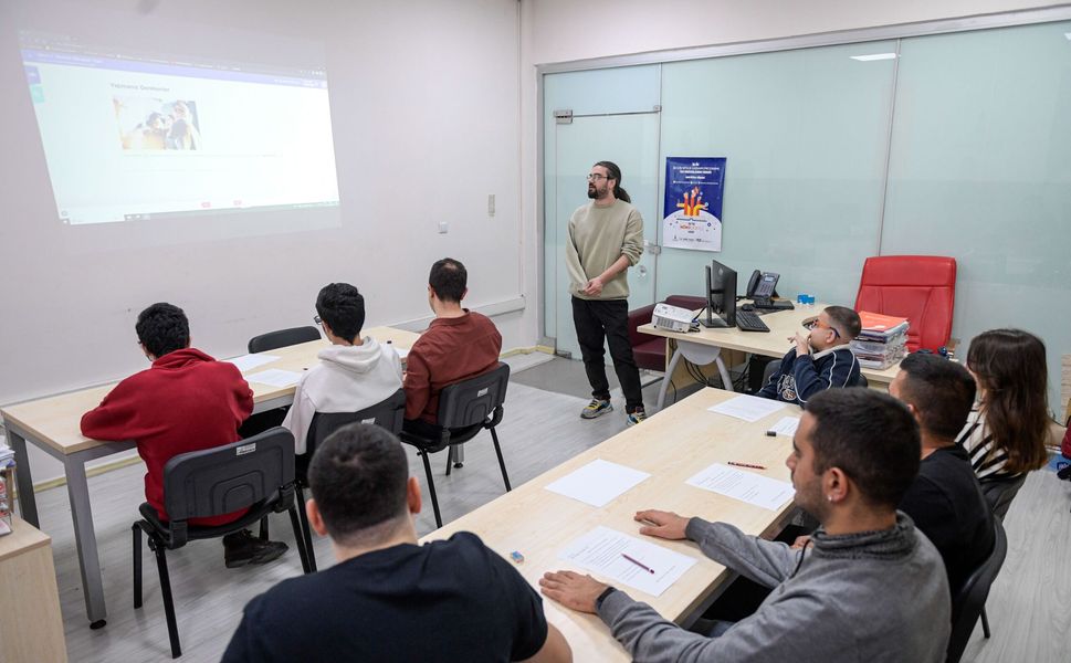 Engelli gençler, iş hayatına hazırlanıyor