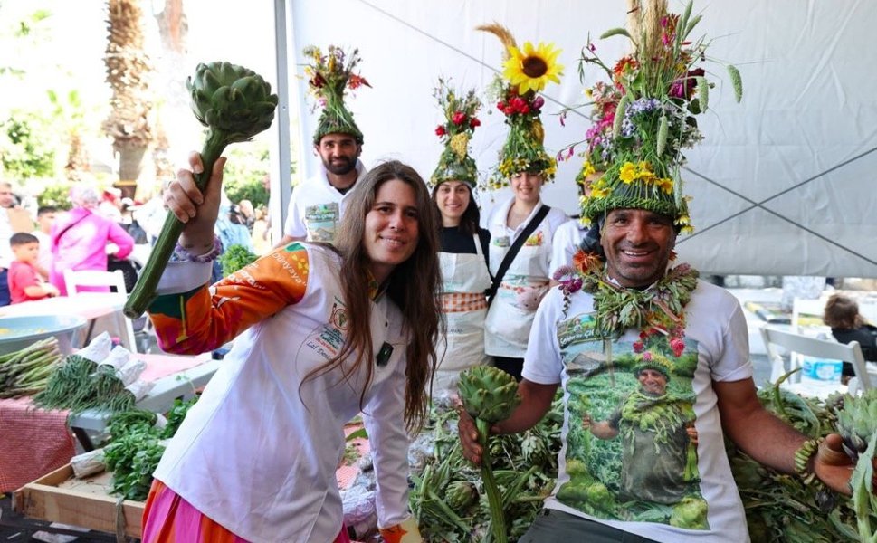 15. Uluslararası Alaçatı Ot Festivali yüz binlerce kişiyi ağırladı