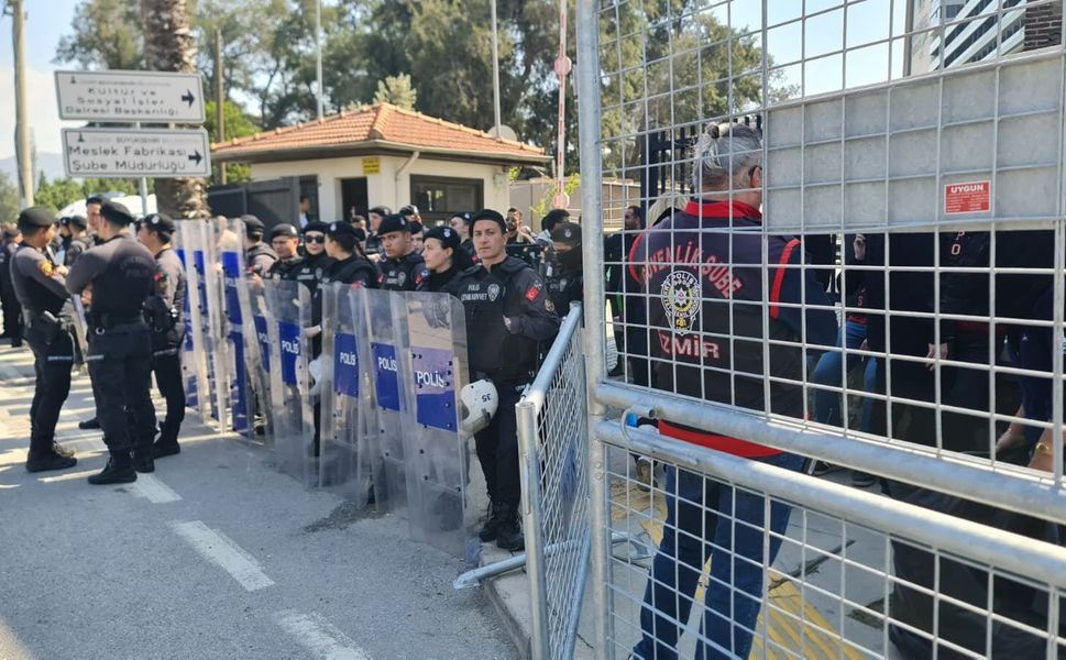 Başkan Tugay: Dava lehimize sonuçlanacak ve hak yerini bulacak