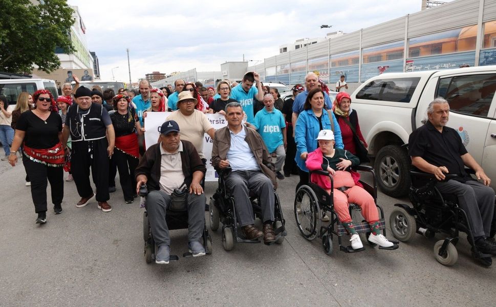 Çiğli’de “Engelsiz Şenlik” Coşkusu