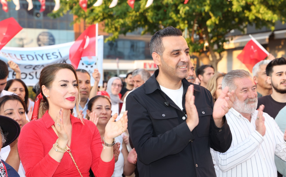 Çiğli’de 19 Mayıs Coşkusu Sokaklara Taştı
