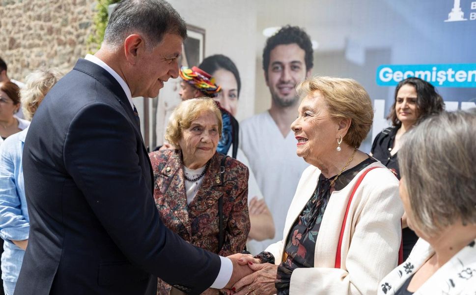 Başkan Tugay’dan Hemşireler Günü mesajı