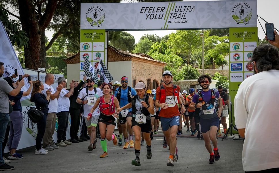 İzmir Valisi Elban: Efeler Yolu Ultra Trail, kadim tarihimiz ile doğa sporlarını bir araya getiriyor