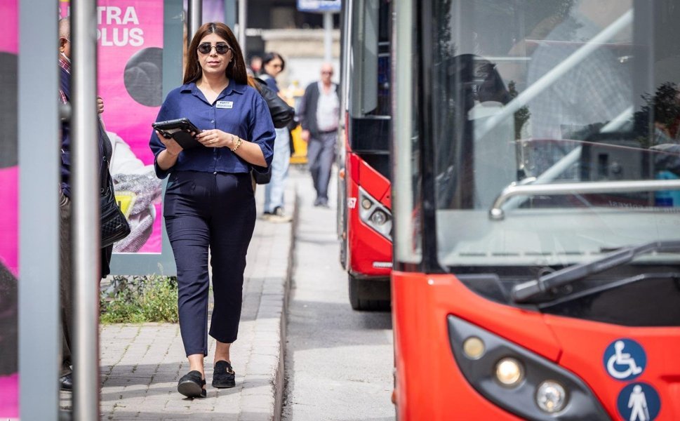 Anne adayı ESHOT şoförü, doğum sonrası direksiyona dönmek için gün sayıyor