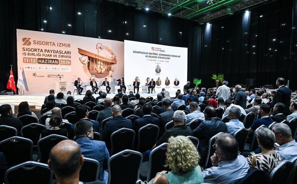 Sigorta İzmir, sektörün geleceğine ışık tuttu