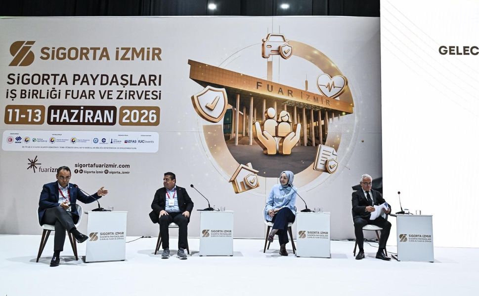 Sigorta İzmir’de geleceğin riskleri ve fırsatları masaya yatırıldı