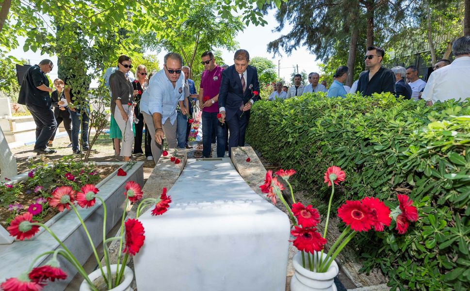 22 yıl sonra aynı saygı ve özlem