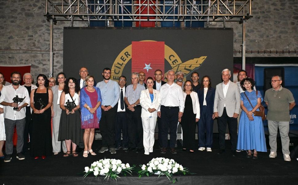 İzmir Gazeteciler Cemiyeti 80. yaşını dayanışma ve ödüllerle kutladı