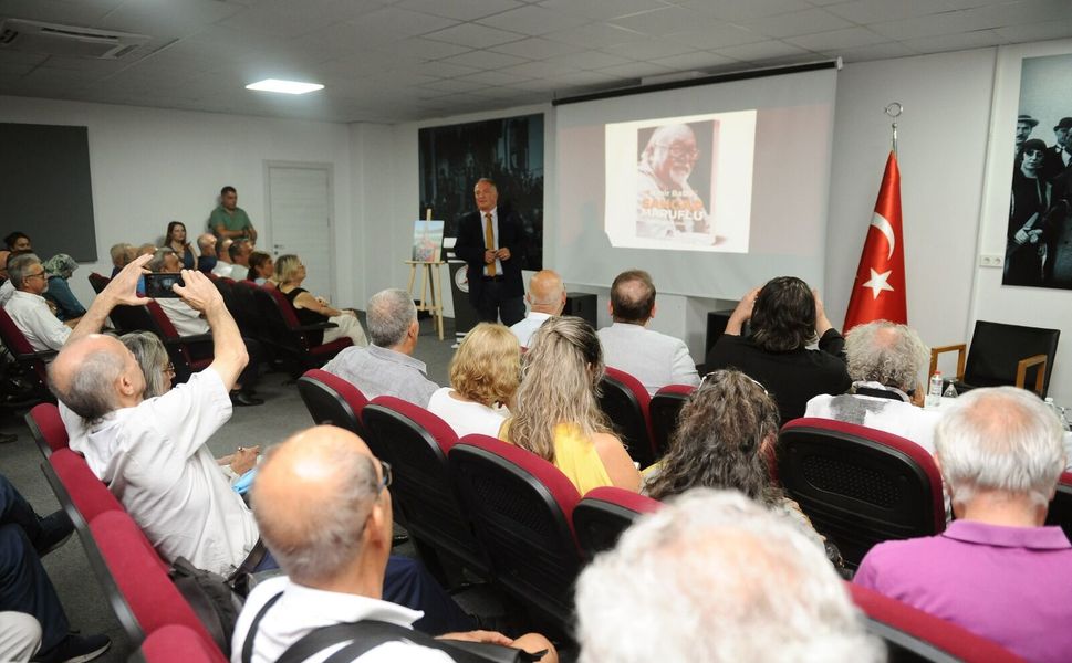 Karşıyaka ‘İzmir Baba’yı unutmadı